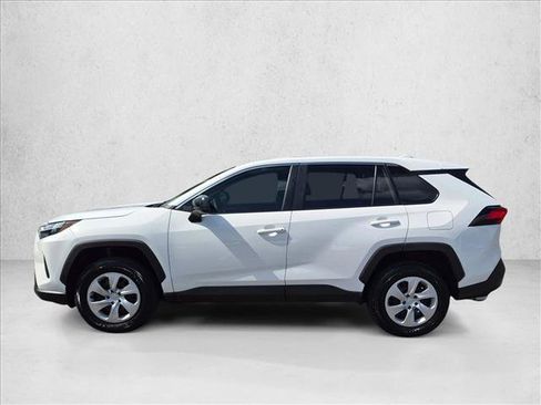 Certified 2025 Toyota RAV4 LE AWD/4WD image 9