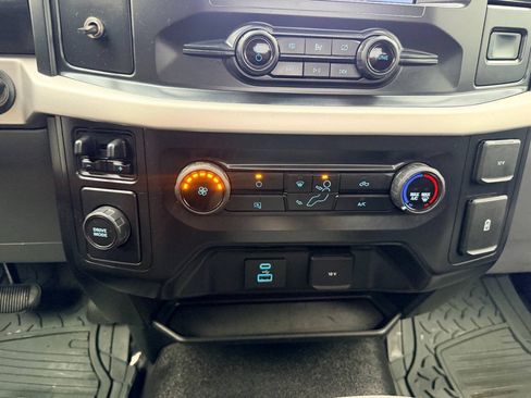 Used 2021 Ford F150 XL w/ Equipment Group 101A High RWD image 26