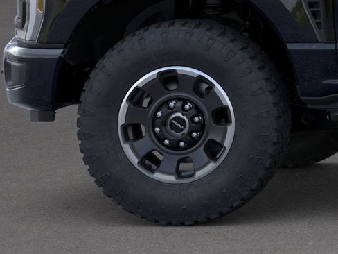 New 2026 Ford F250 XLT w/ XLT Premium Package AWD/4WD image 19