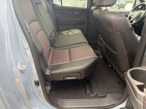 Used 2025 Honda Ridgeline Black Edition image 20