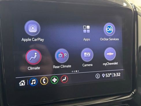 Used 2020 Chevrolet Traverse LT image 20