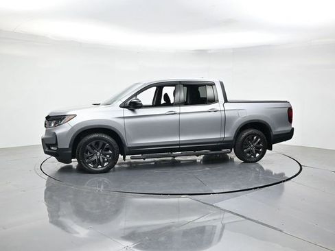 Used 2021 Honda Ridgeline Sport image 6