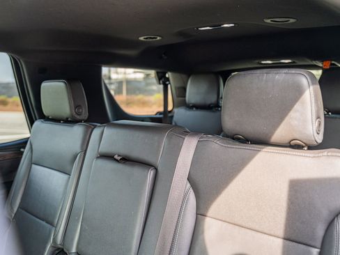 Used 2021 Chevrolet Tahoe LT image 23