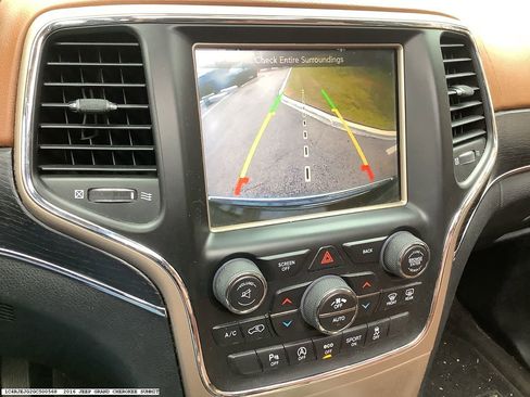 Used 2016 Jeep Grand Cherokee Summit w/ Platinum Series Group image 8