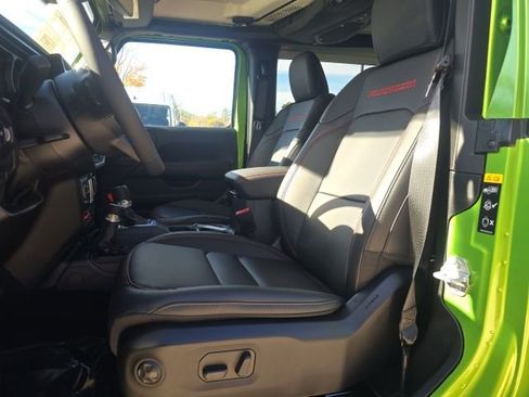 New 2026 Jeep Wrangler Rubicon w/ Technology Group image 9