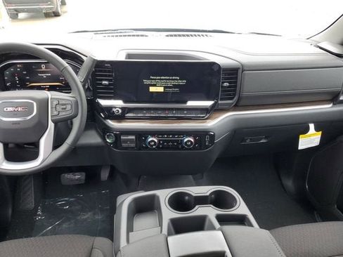 New 2026 GMC Sierra 1500 Elevation image 15