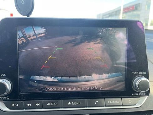 Certified 2022 Nissan Altima 2.5 SV image 15