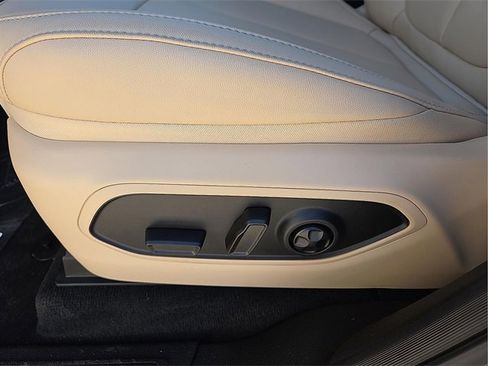 New 2025 Jeep Grand Cherokee Limited image 14