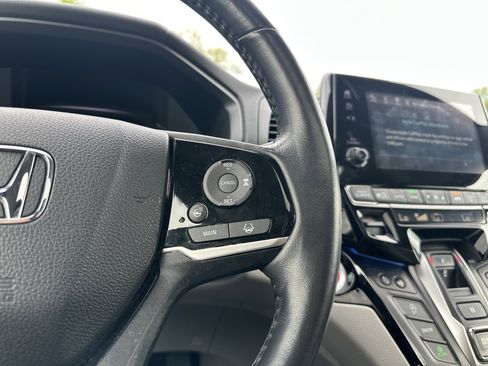 Used 2018 Honda Odyssey Elite image 24