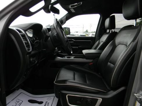 Used 2020 RAM 1500 Laramie w/ Sport Appearance Package AWD/4WD image 22
