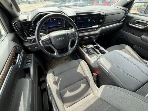 Used 2023 Chevrolet Silverado 1500 LT Trail Boss w/ Protection Package AWD/4WD image 11