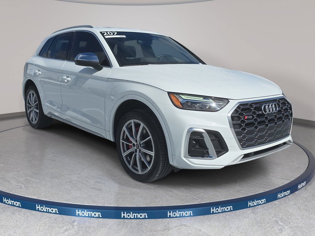 Certified 2025 Audi SQ5 Premium Plus w/ Premium Plus Package AWD/4WD image 3