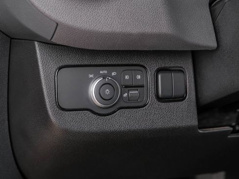 Used 2024 Mercedes-Benz Sprinter 3500 image 26