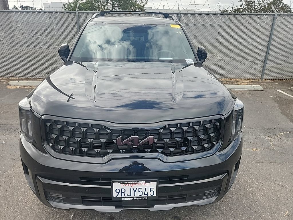 Certified 2025 Kia Telluride SX Prestige X-Line AWD/4WD image 2