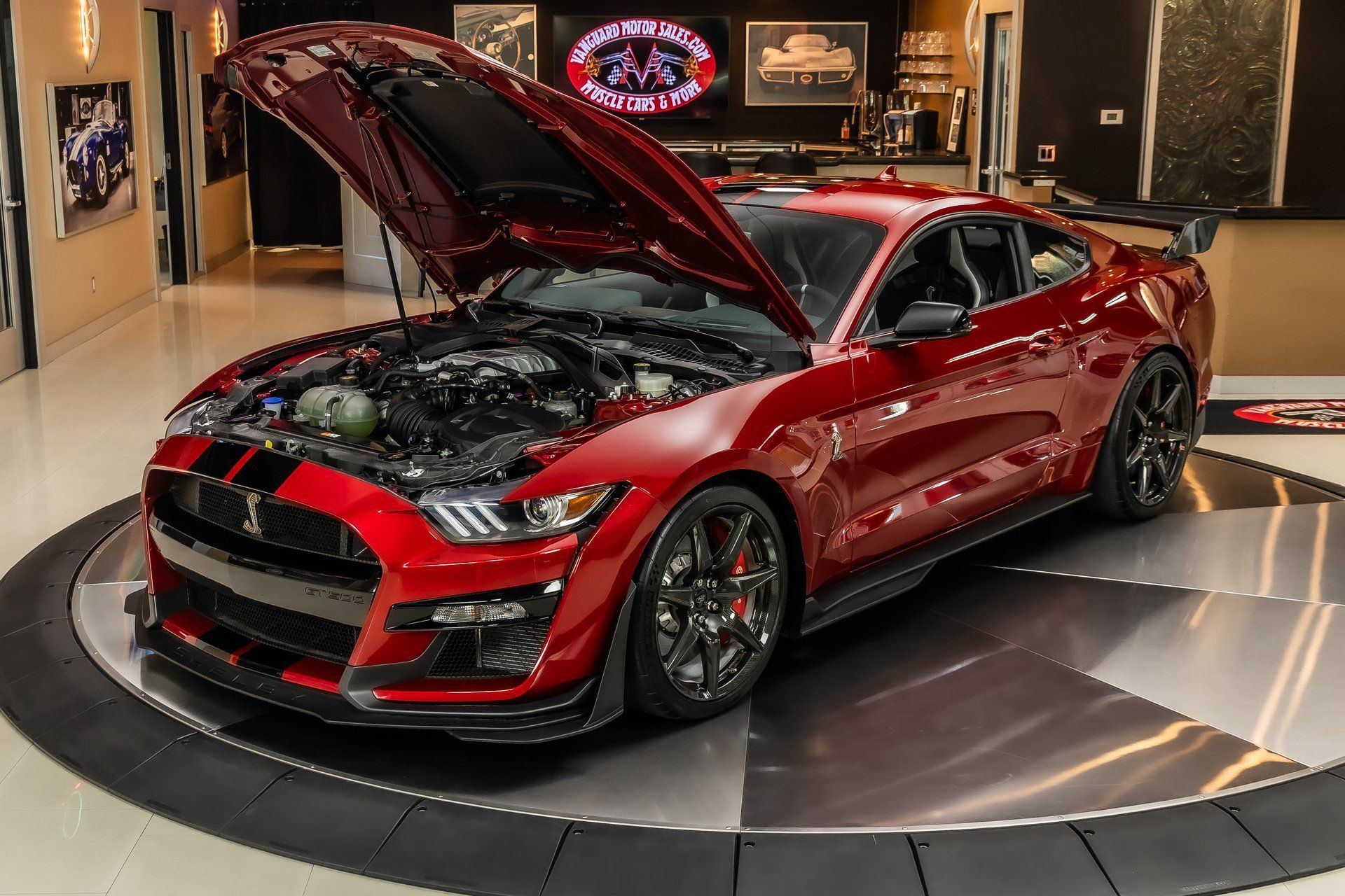 Used 2020 Ford Mustang Shelby GT500 w/ Carbon Fiber Track Pack RWD image 6