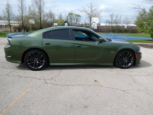 Used 2020 Dodge Charger Scat Pack w/ Navigation & Travel Group image 4