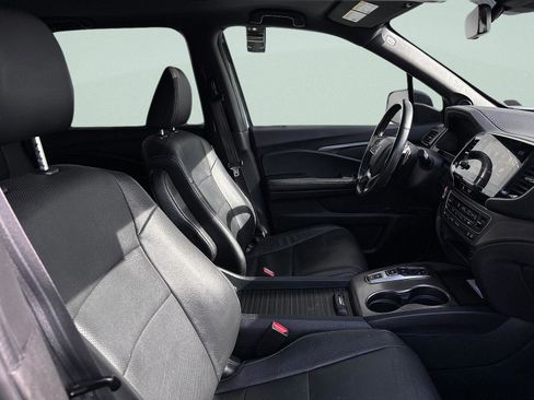 Certified 2023 Honda Passport EX-L image 40