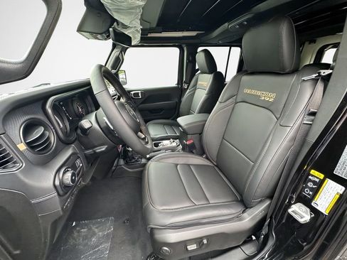 New 2025 Jeep Wrangler Rubicon 392 image 17