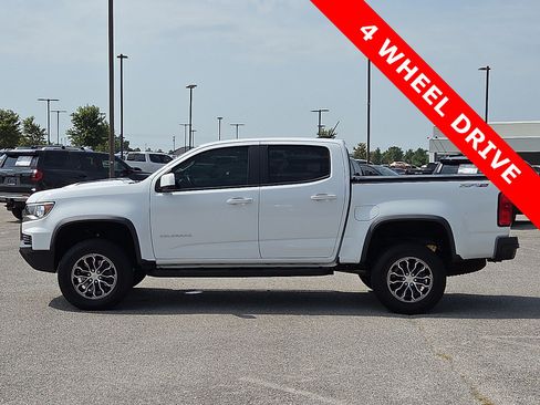 Used 2022 Chevrolet Colorado ZR2 w/ LPO, Power Package AWD/4WD image 3