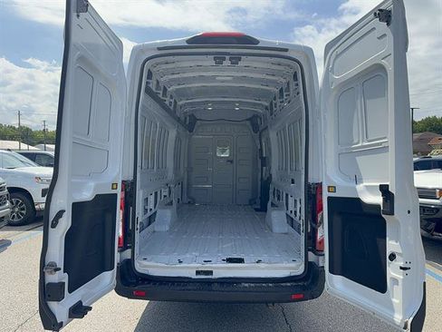 Used 2024 Ford Transit 250 148 High Roof Extended AWD image 6