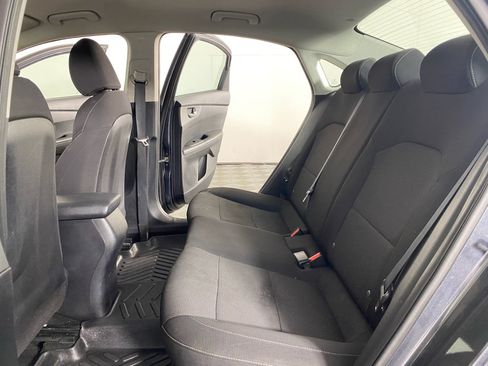Used 2019 Kia Forte LXS FWD image 18