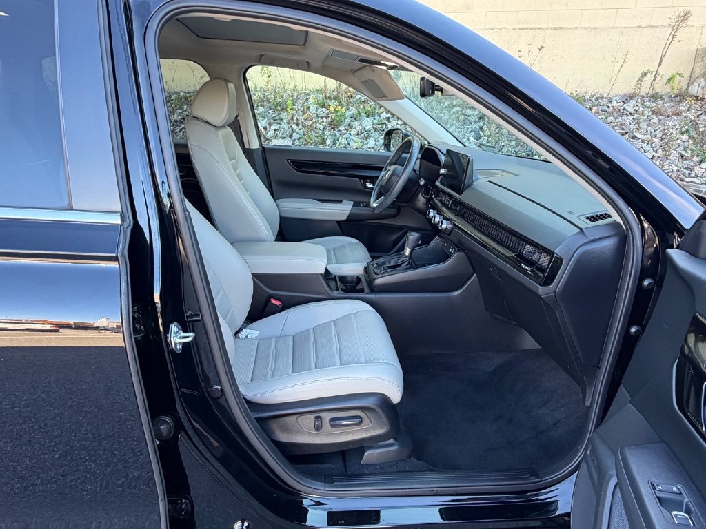 Used 2024 Honda CR-V EX-L image 19