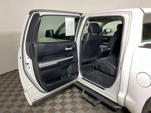 Used 2018 Toyota Tundra Limited AWD/4WD image 32