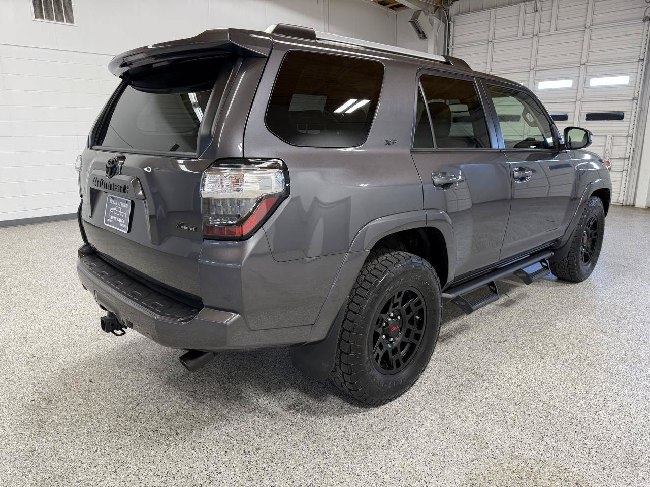Used 2022 Toyota 4Runner SR5 RWD image 5