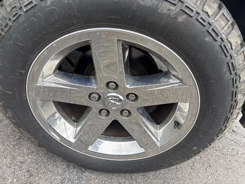 Used 2014 RAM 1500 Express AWD/4WD image 8