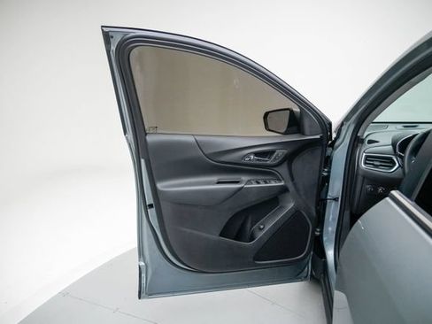Used 2024 Chevrolet Equinox LT FWD image 14