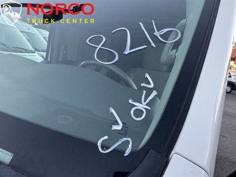 Used 2019 Nissan NV 2500 S image 29