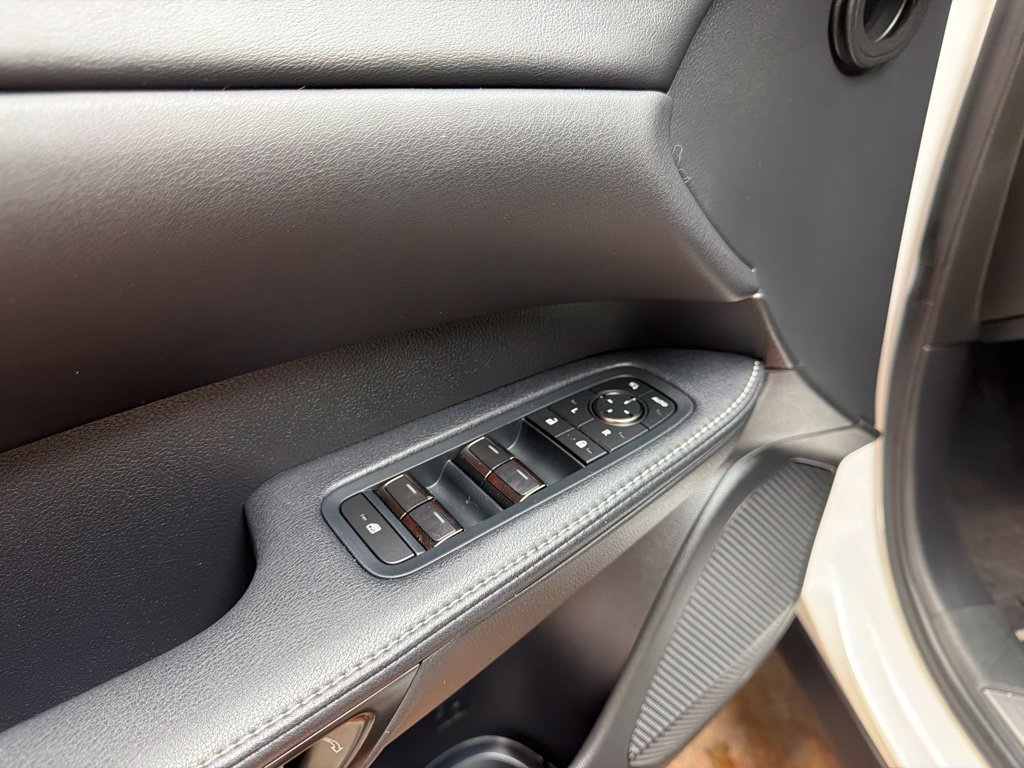 Used 2023 Lexus RX 350 Premium Plus w/ Accessory Package AWD/4WD image 25
