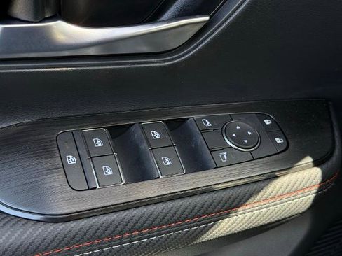 New 2026 Nissan Kicks SR w/ SR Premium Package FWD image 21