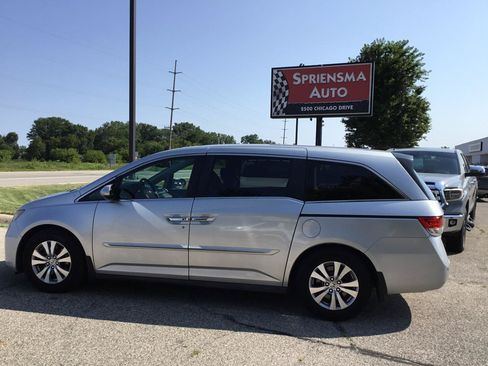 Used 2015 Honda Odyssey EX-L image 10