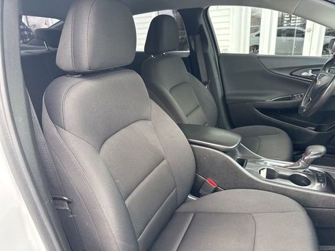 Certified 2021 Chevrolet Malibu RS image 38