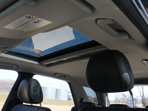 Used 2015 Mercedes-Benz ML 350 4MATIC image 46