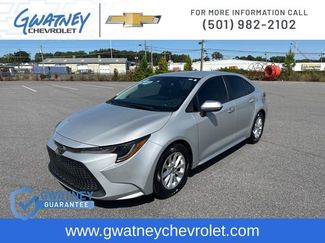 Used 2022 Toyota Corolla LE image 1