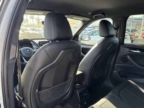 Used 2017 BMW X1 xDrive28i image 17