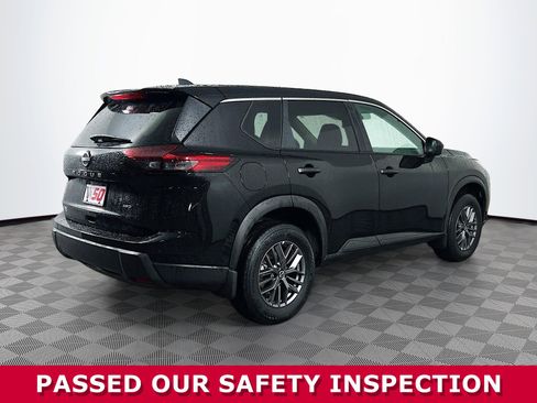 Used 2026 Nissan Rogue S AWD/4WD image 28