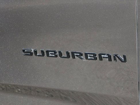 Used 2021 Chevrolet Suburban LS w/ Driver Alert Package image 46