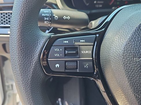 Used 2024 Honda Civic LX image 19