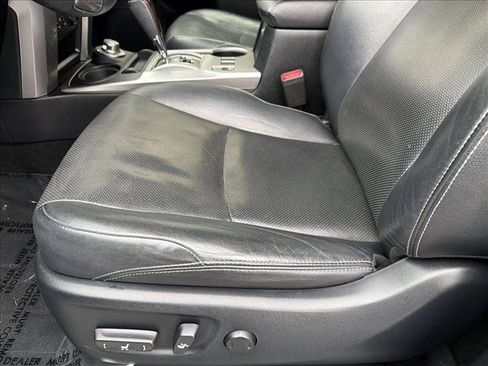 Used 2018 Toyota 4Runner Limited image 12