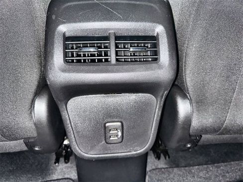 Used 2023 Chevrolet Equinox LT image 20