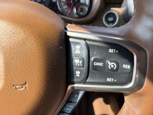 Used 2020 RAM 1500 Limited image 39