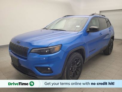 Used 2023 Jeep Cherokee Altitude Lux