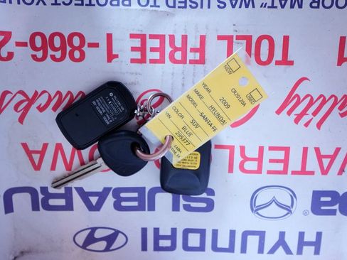 Used 2009 Hyundai Santa Fe GLS w/ Premium Pkg 3 FWD image 35