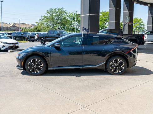 Certified 2023 Kia EV6 Wind w/ Wind Technology Package AWD/4WD image 4