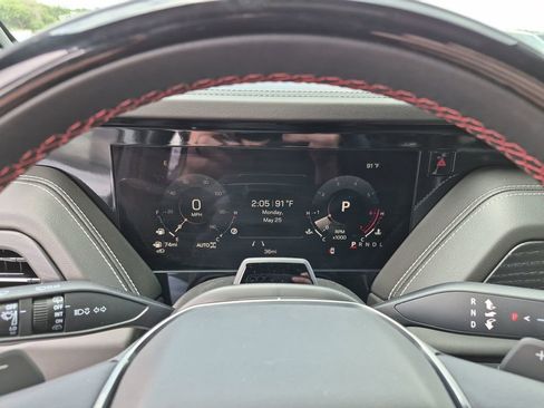New 2026 GMC Yukon XL AT4 Ultimate AWD/4WD image 25