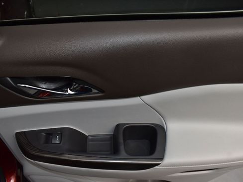 Used 2021 GMC Acadia SLT image 20