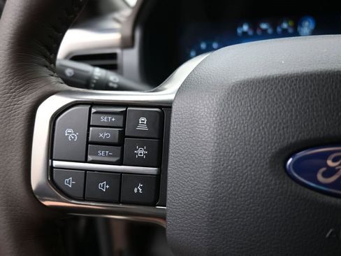 New 2025 Ford F150 King Ranch w/ FX4 Off-Road Package image 30